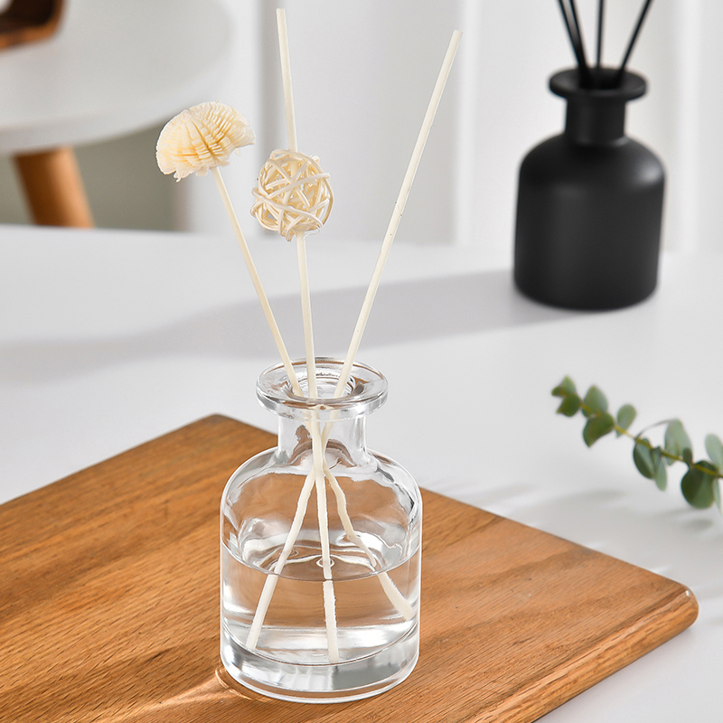 زجاجة جديدة سعة 50 مل لنشر الع - مراجعة Home Fragrance Oud وسعره